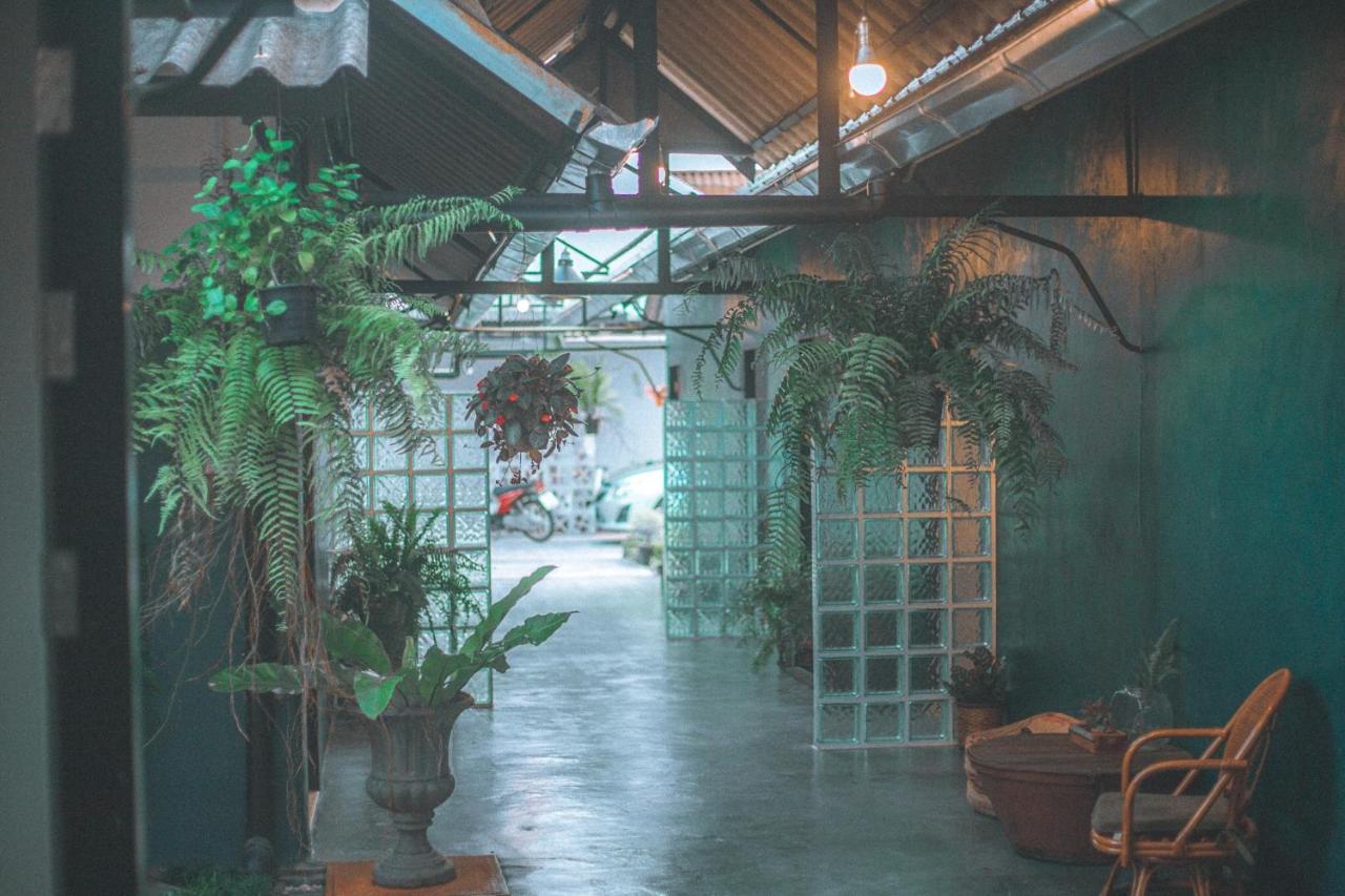 Baannokhook Home&Cafe Surat Thani Eksteriør billede